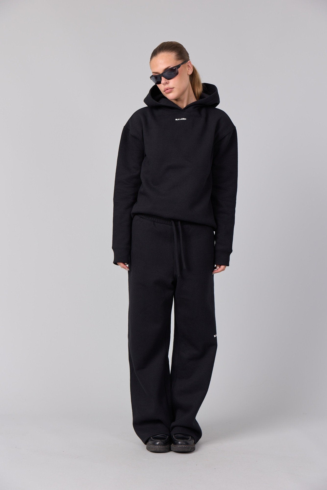 11BASECAMP SWEAT SET