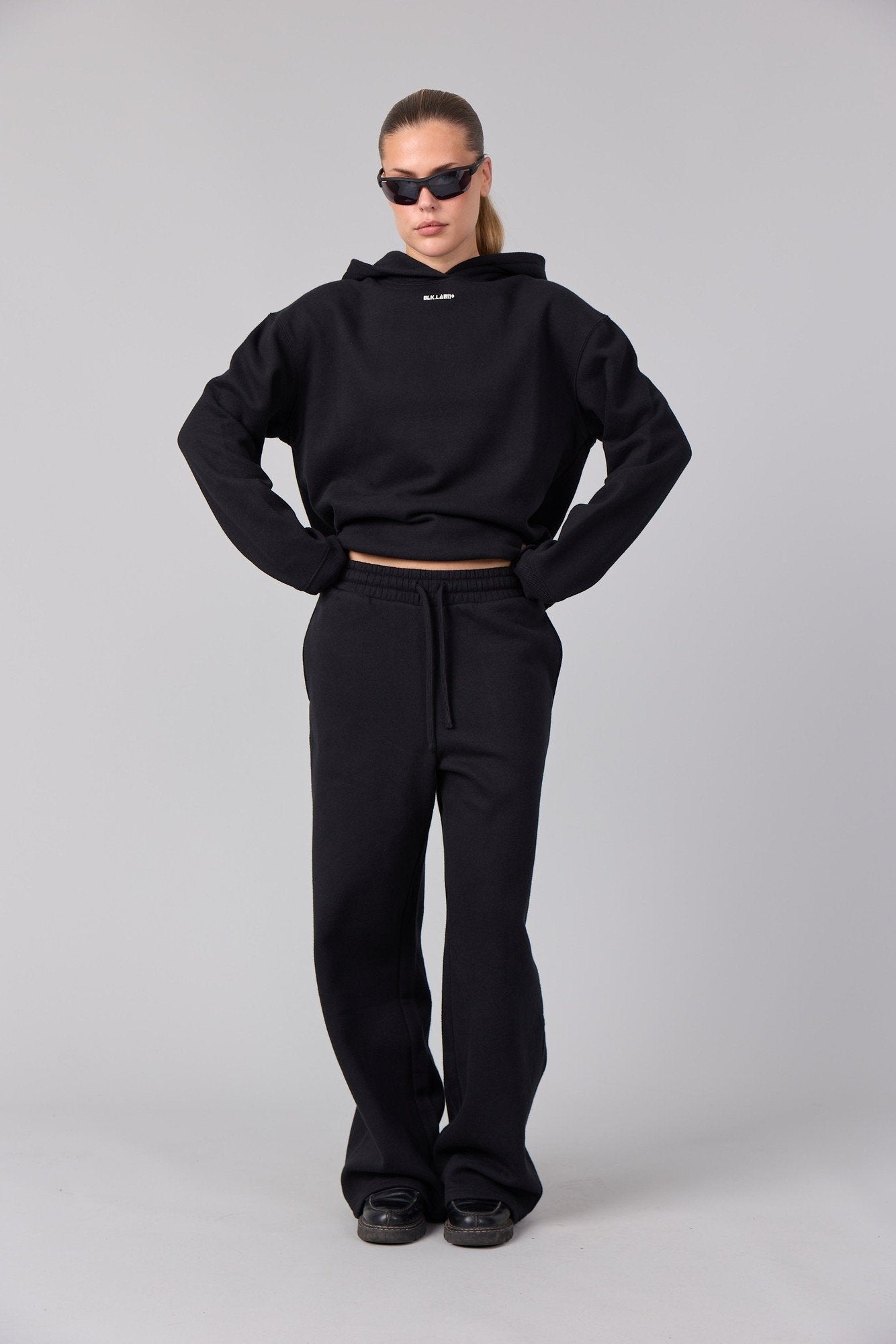 11BASECAMP SWEAT SET