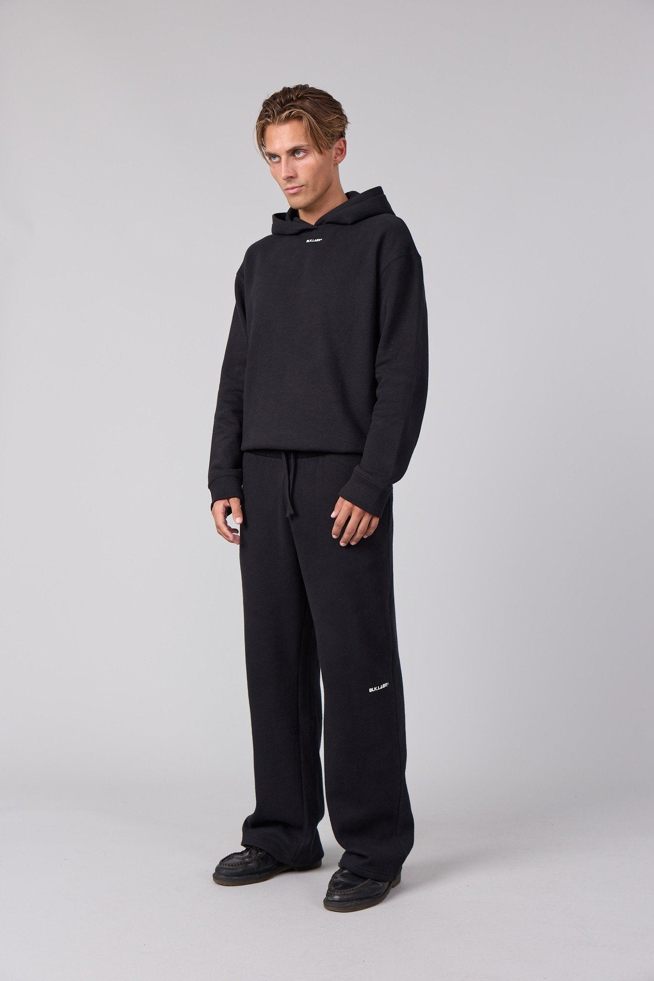 11BASECAMP SWEAT SET