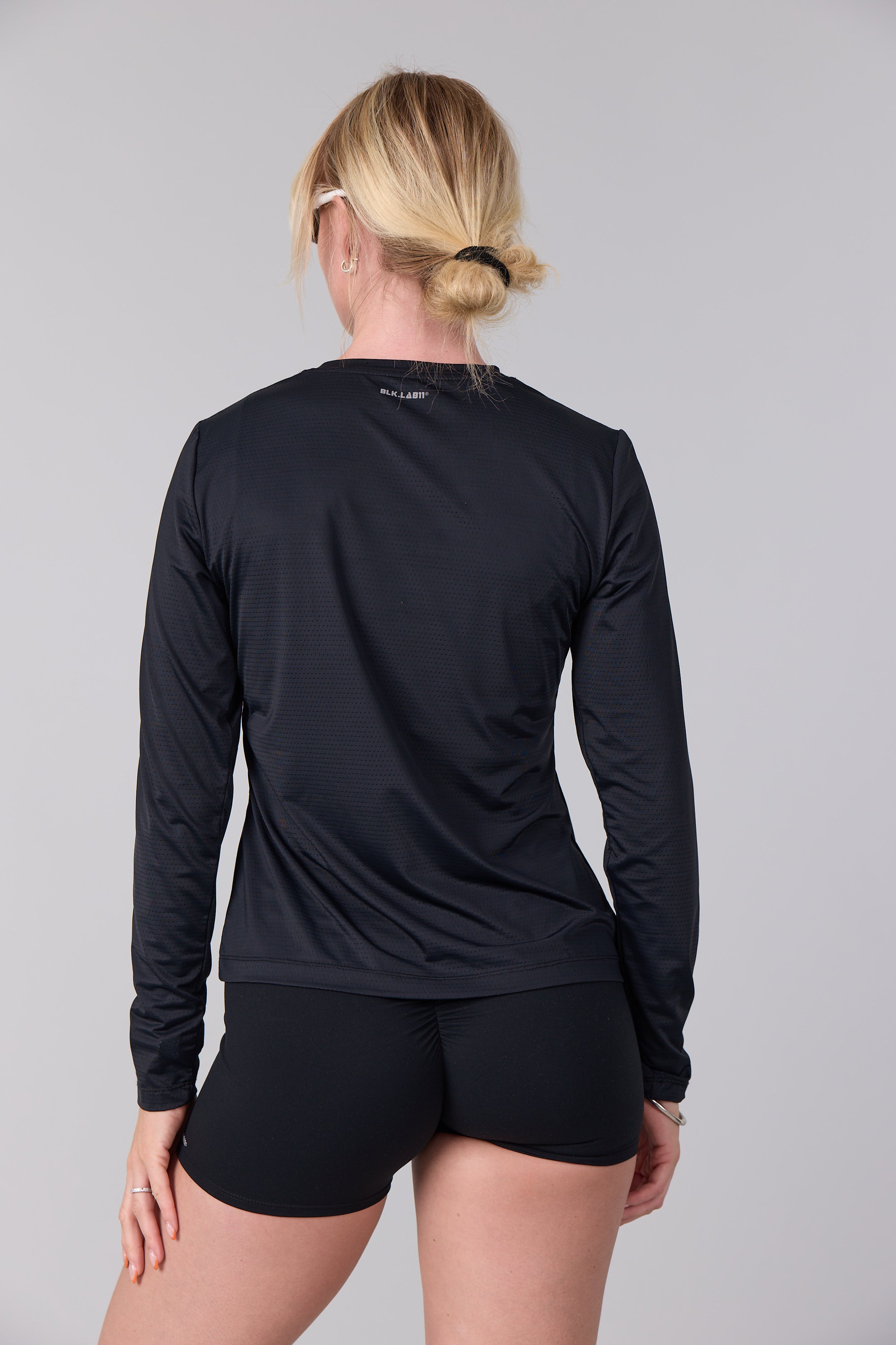 11EMPOWER LS BLOUSE